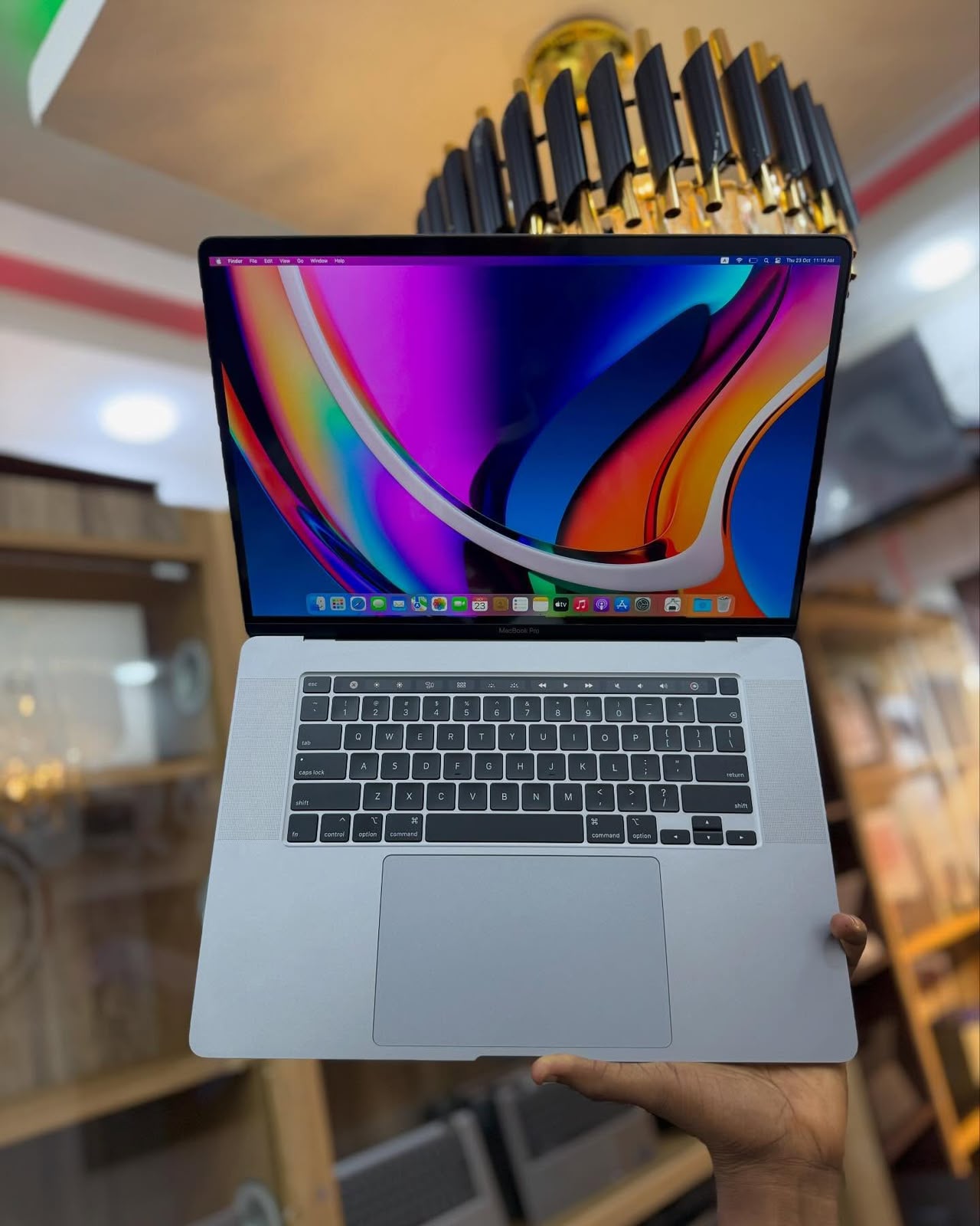 MacBook Pro 2020 13-inch Core i5 16GB RAM 512GB SSD – Price in Kenya, Specs & Review